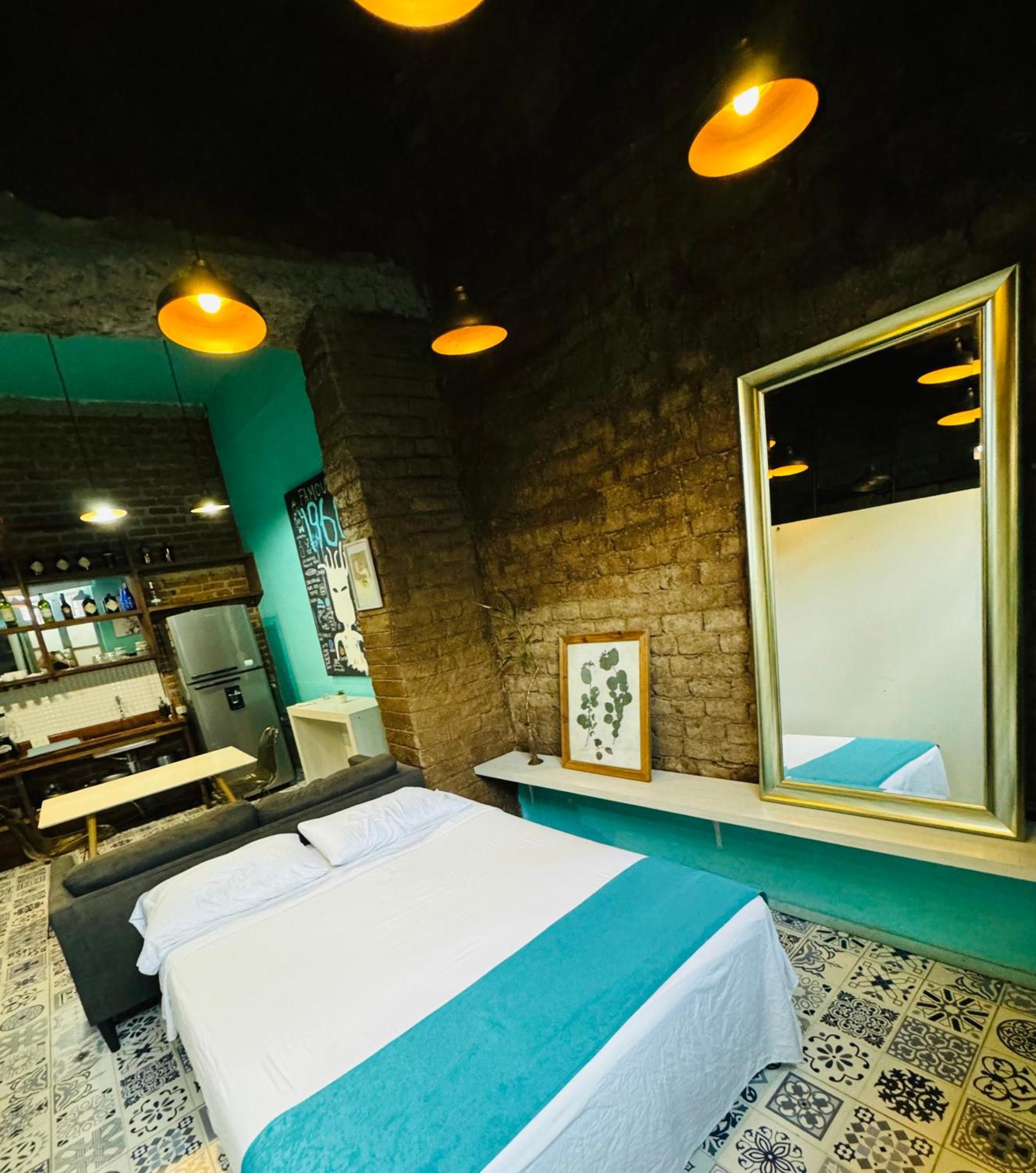 Moonshine Boutique Hostal Cali Ngoại thất bức ảnh